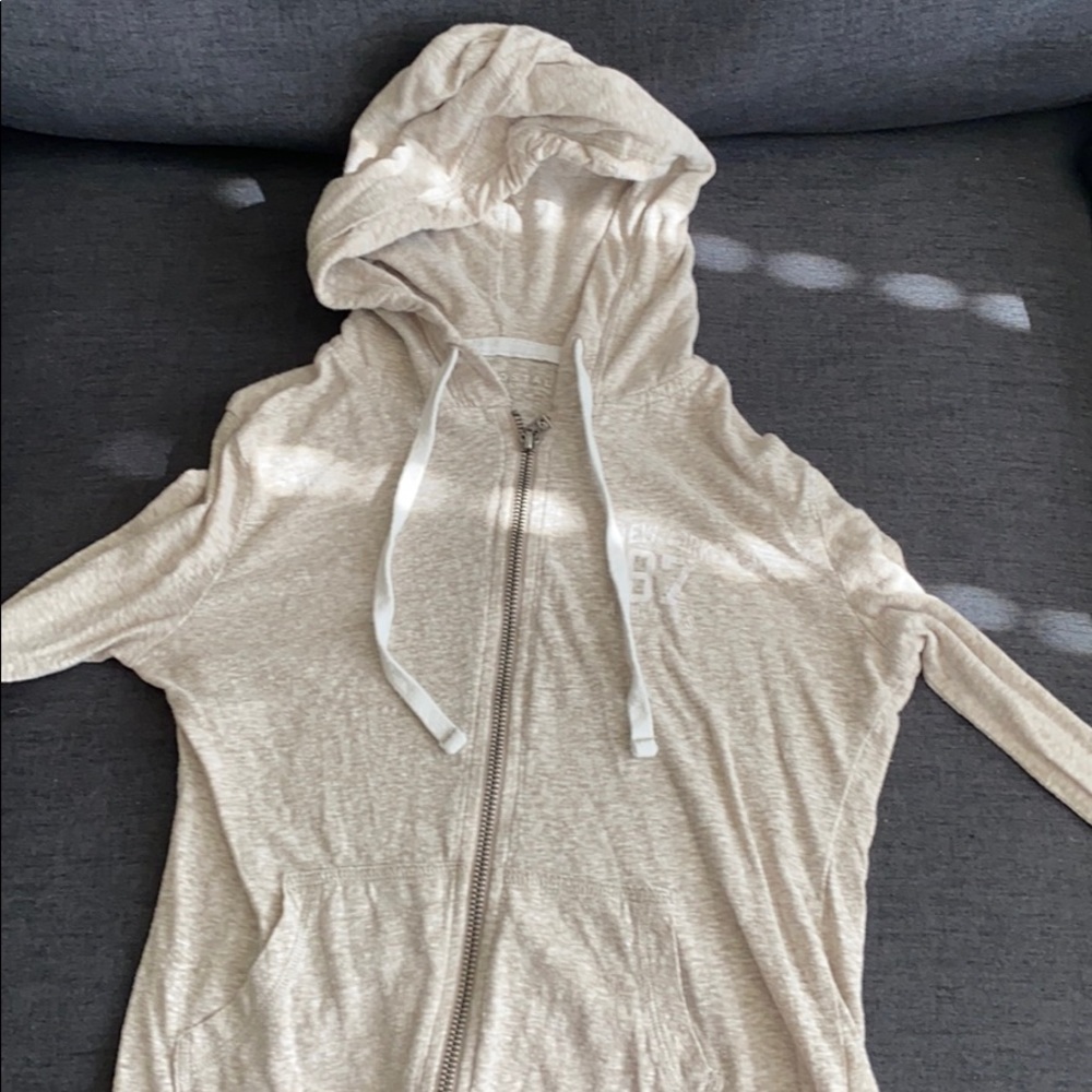 fitted tan hoodie shirt